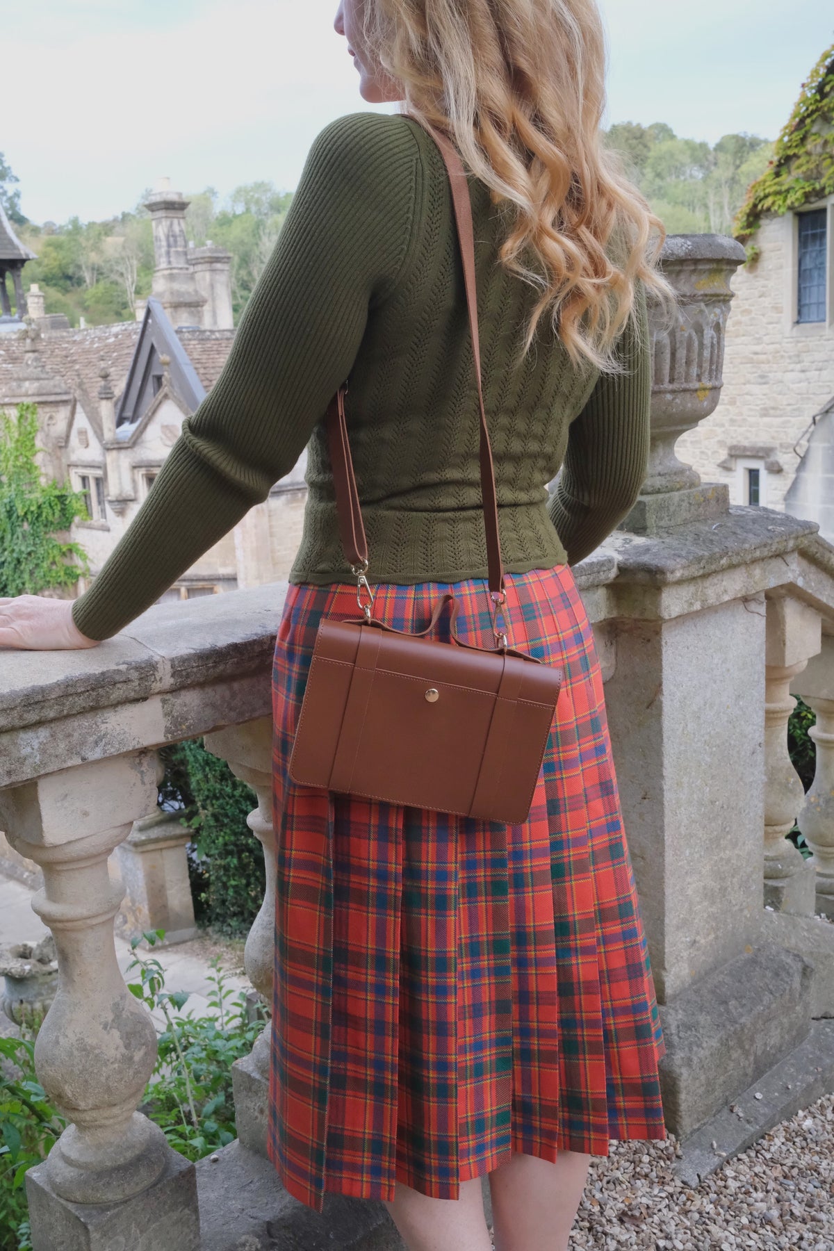 The Siren & Swan Book Satchel - Brown