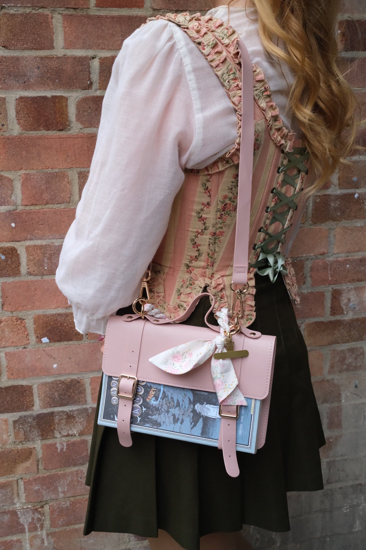 The Siren & Swan Book Satchel - Dusty Pink