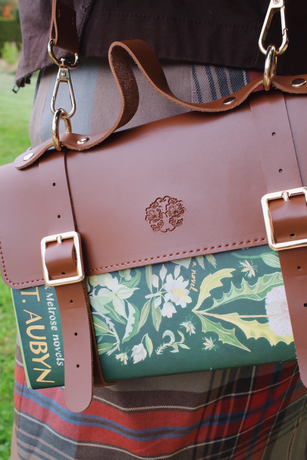 The Siren & Swan Book Satchel - Brown