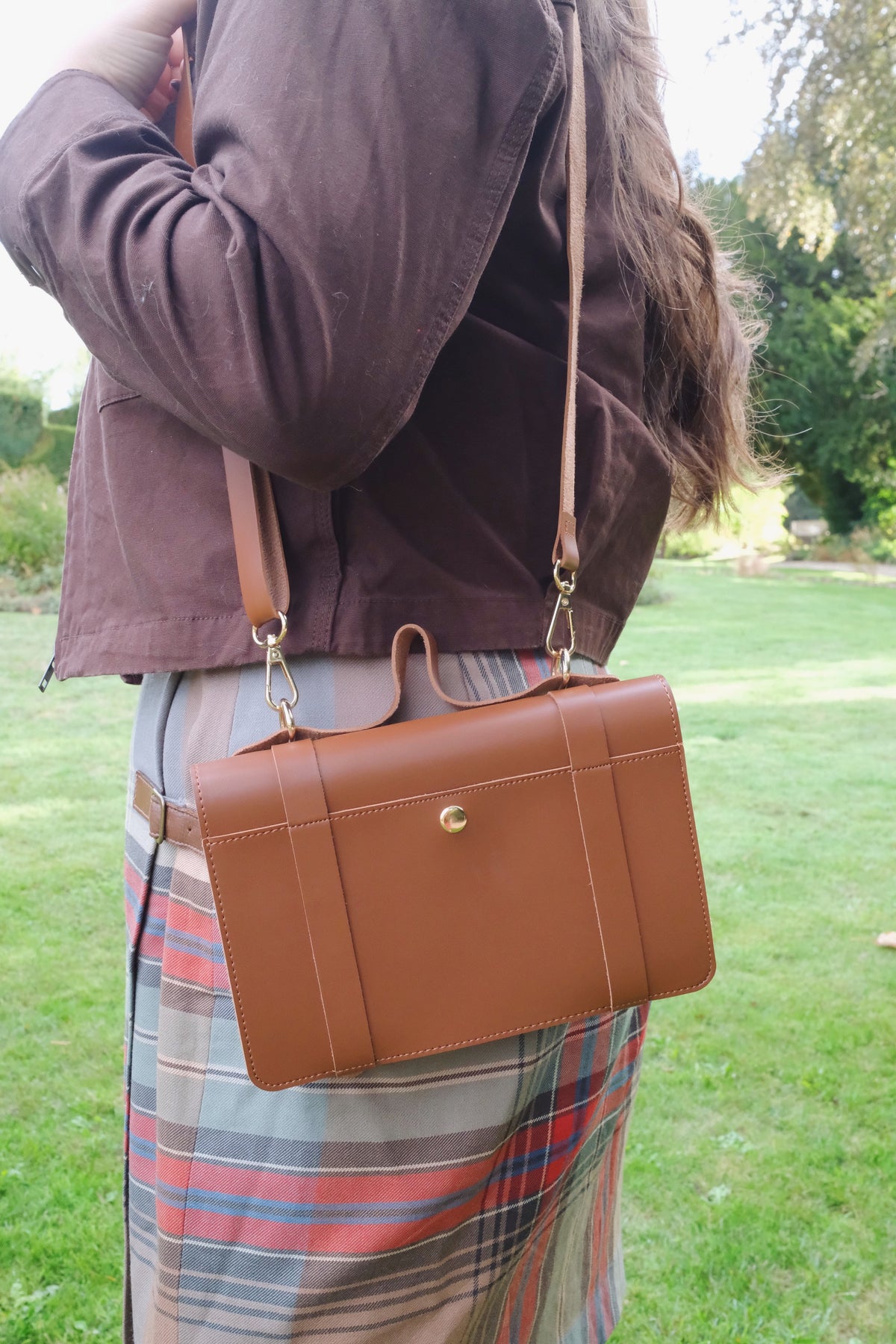 The Siren & Swan Book Satchel - Brown