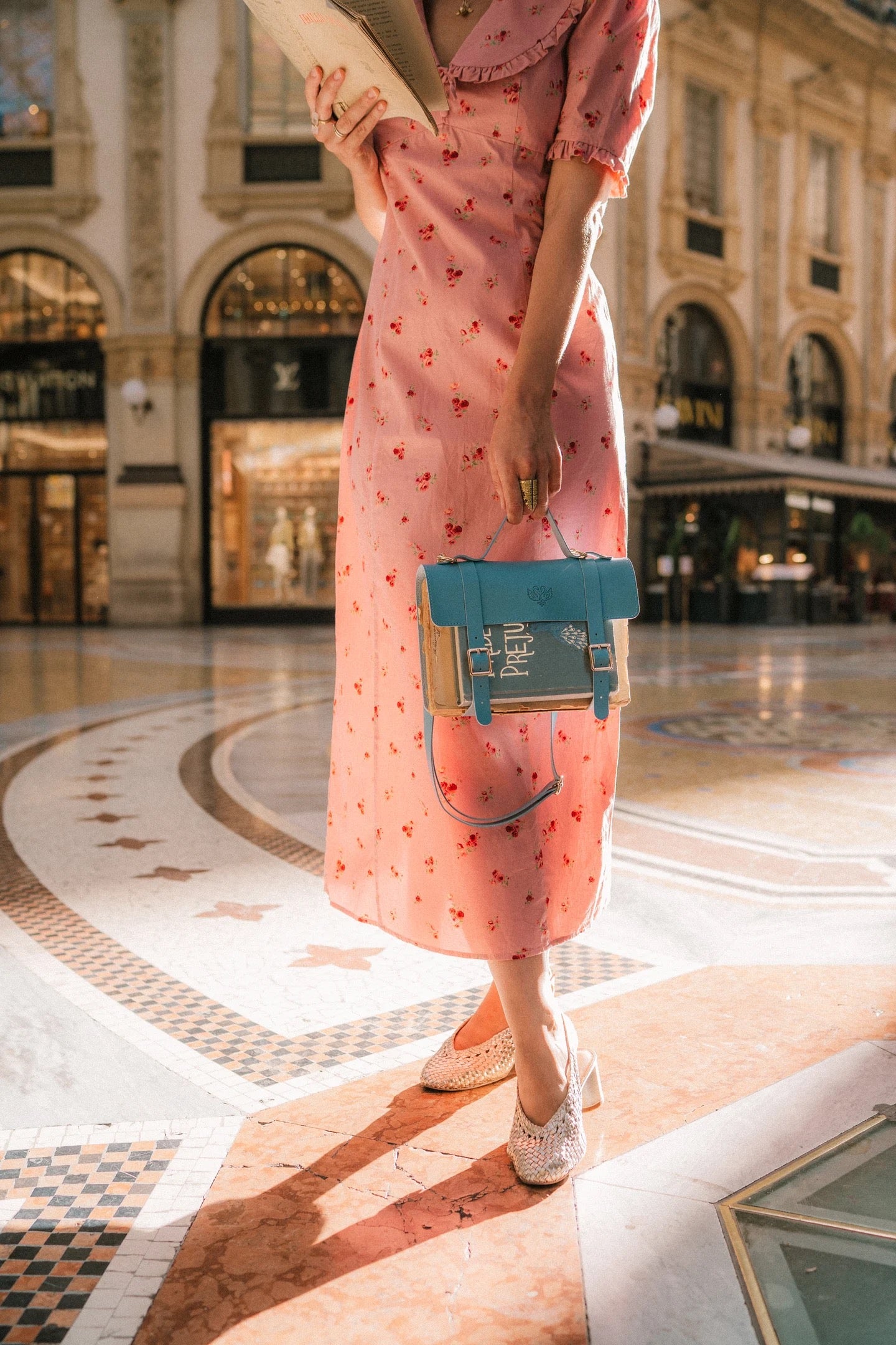 The Siren & Swan Book Satchel - Blue