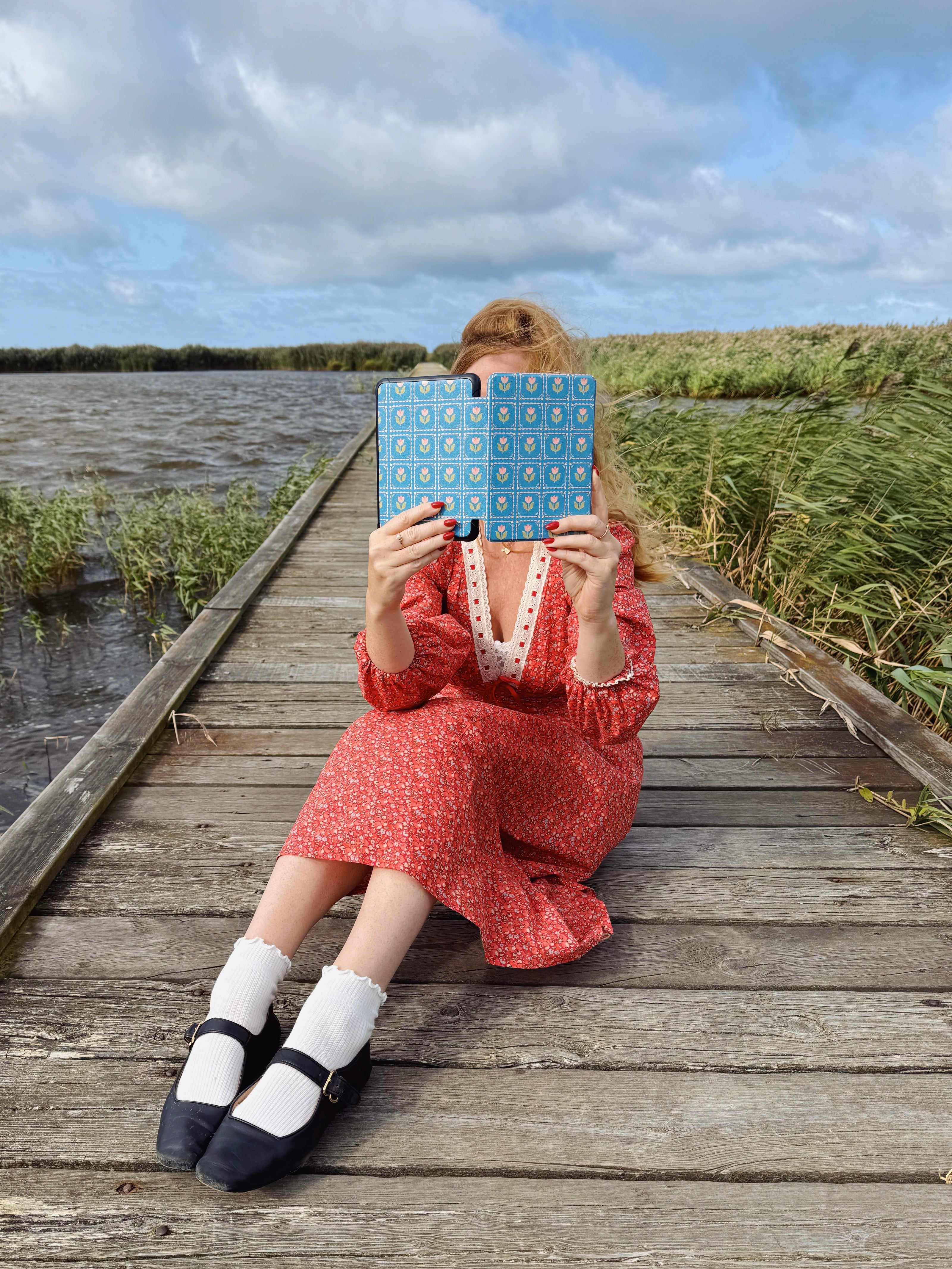 Tulips & Tall Tales Kindle Case