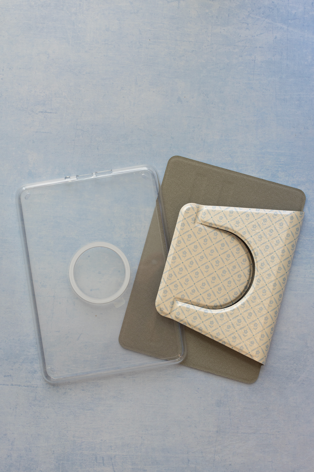 Enchanted Keepsake Kindle Case - Clear Back