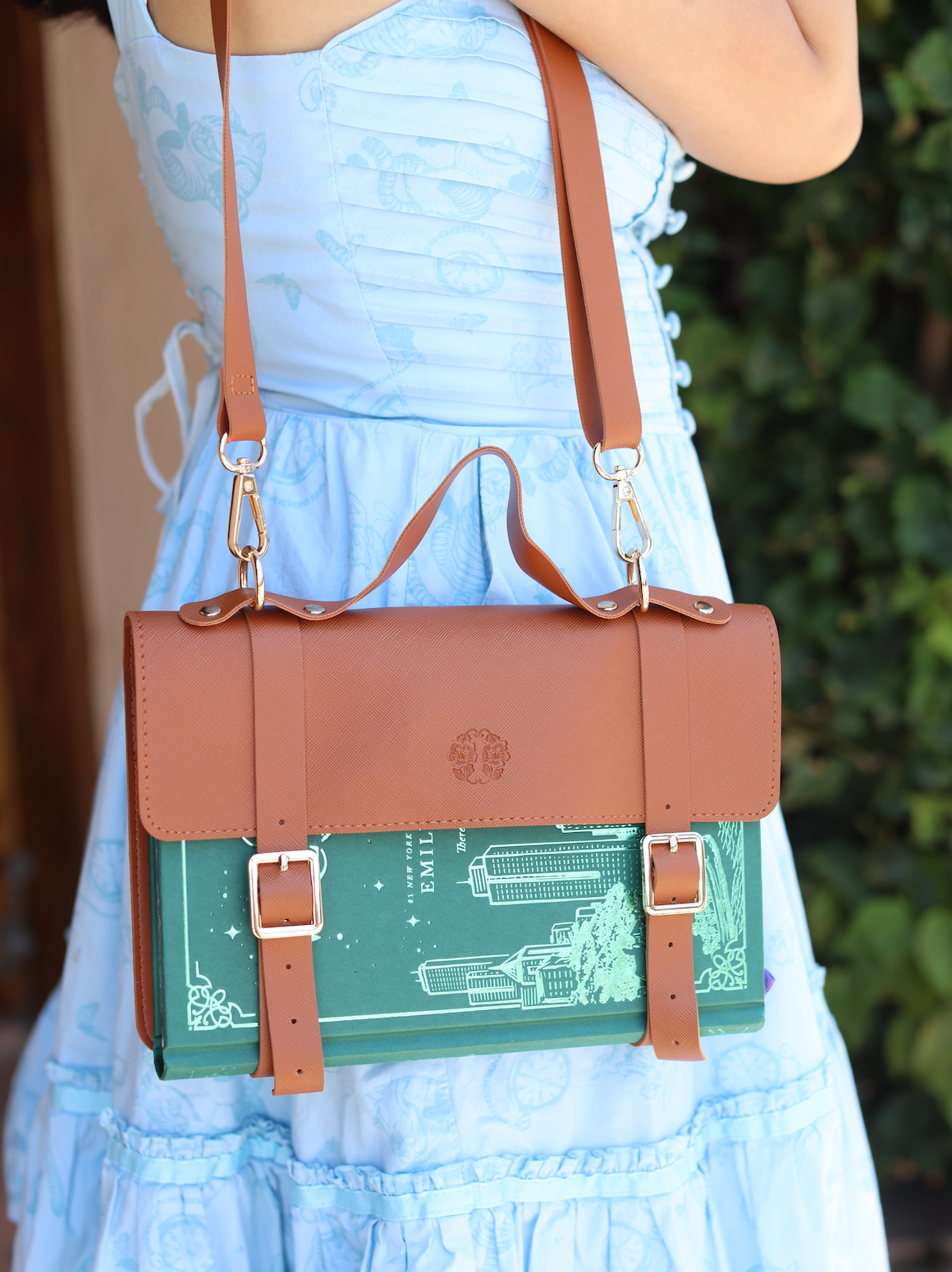 The Siren & Swan Book Satchel - Brown