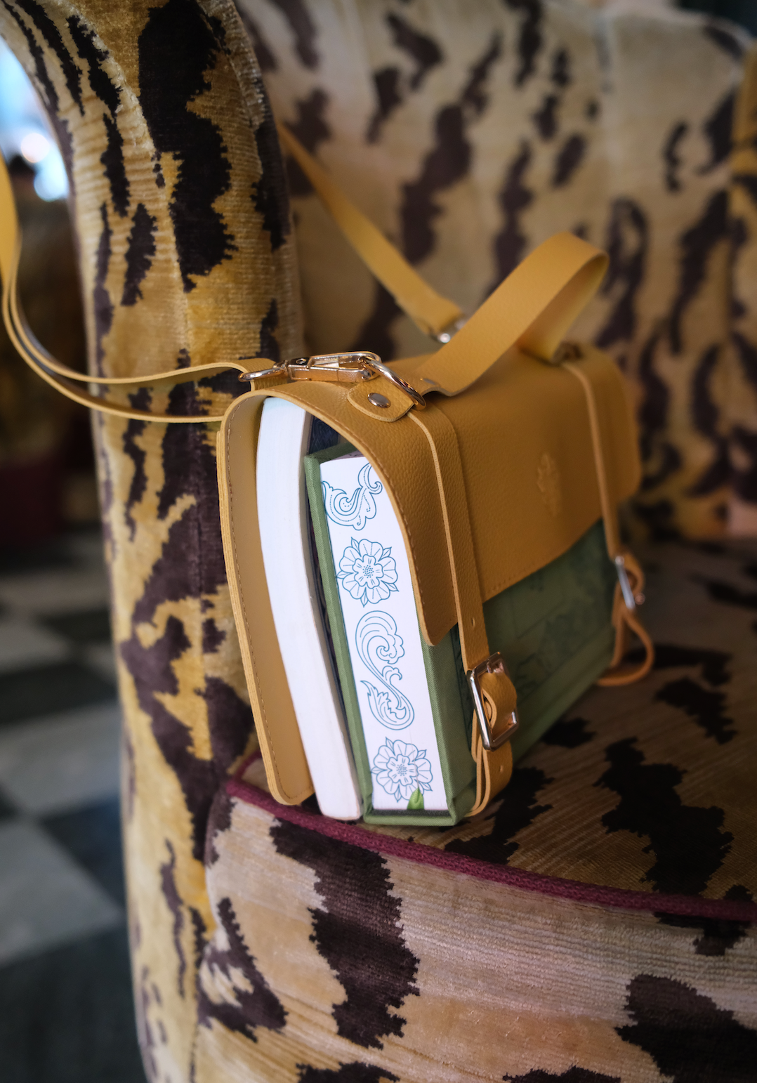The Siren & Swan Book Satchel - Yellow