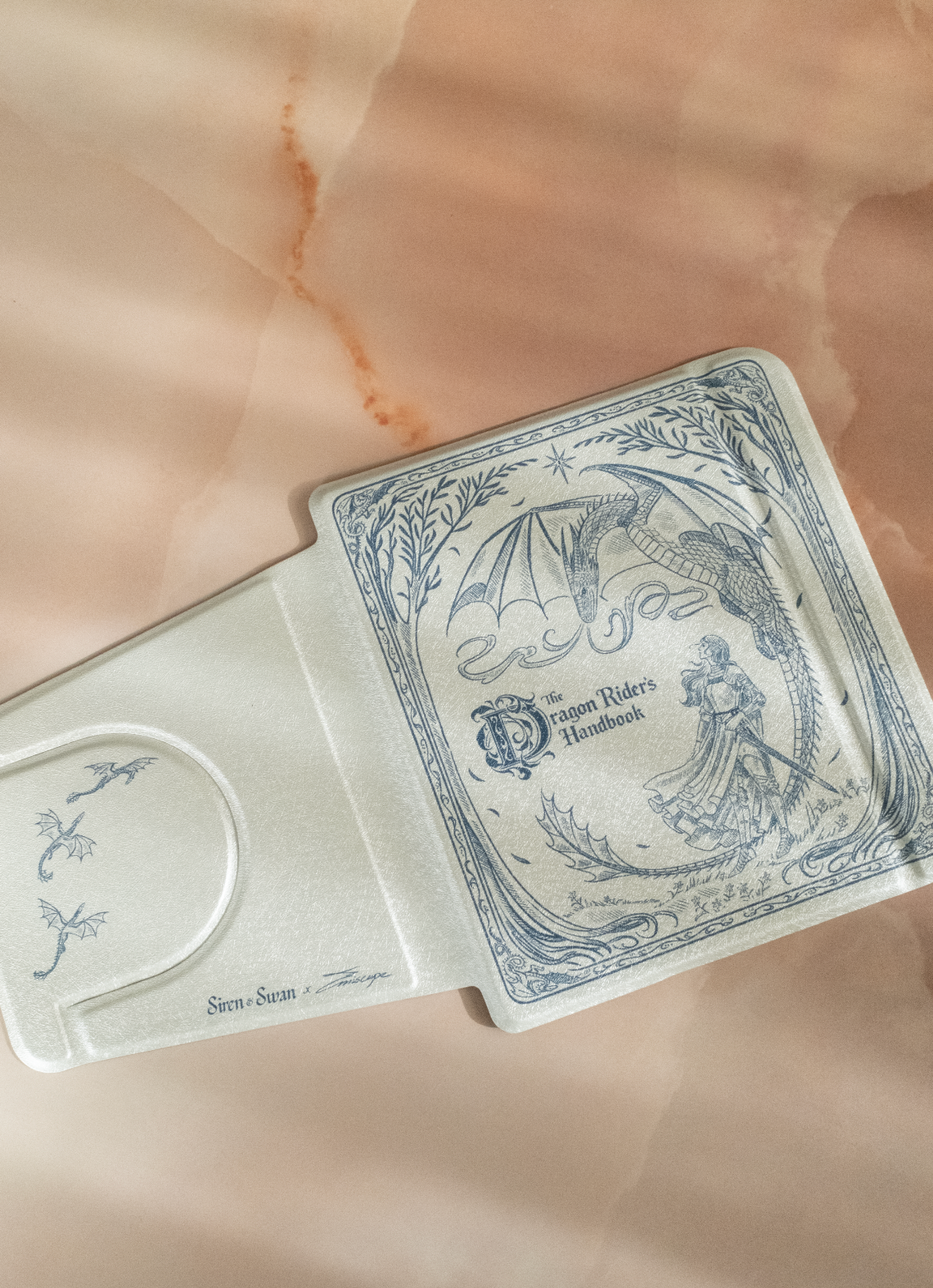 The Dragon Rider's Handbook Kobo Case - Siren & Swan X Emiscape