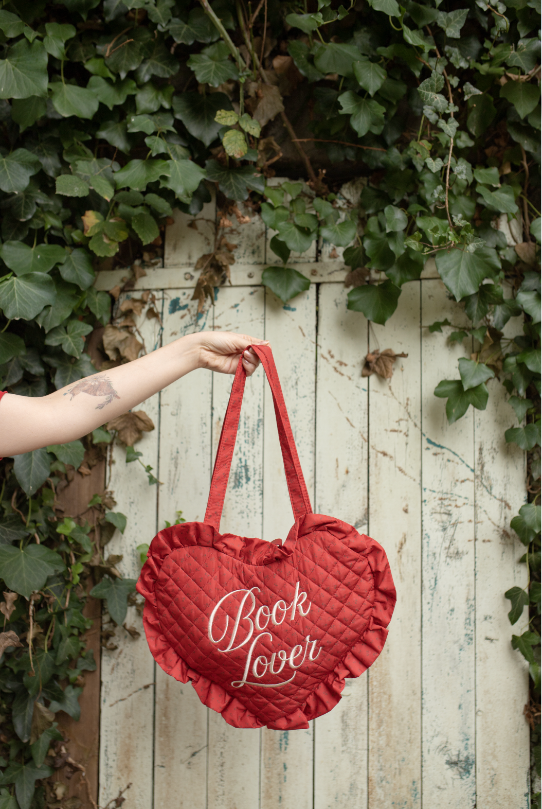 Book Lover Quilted Heart Bag in Red Ditsy Florals