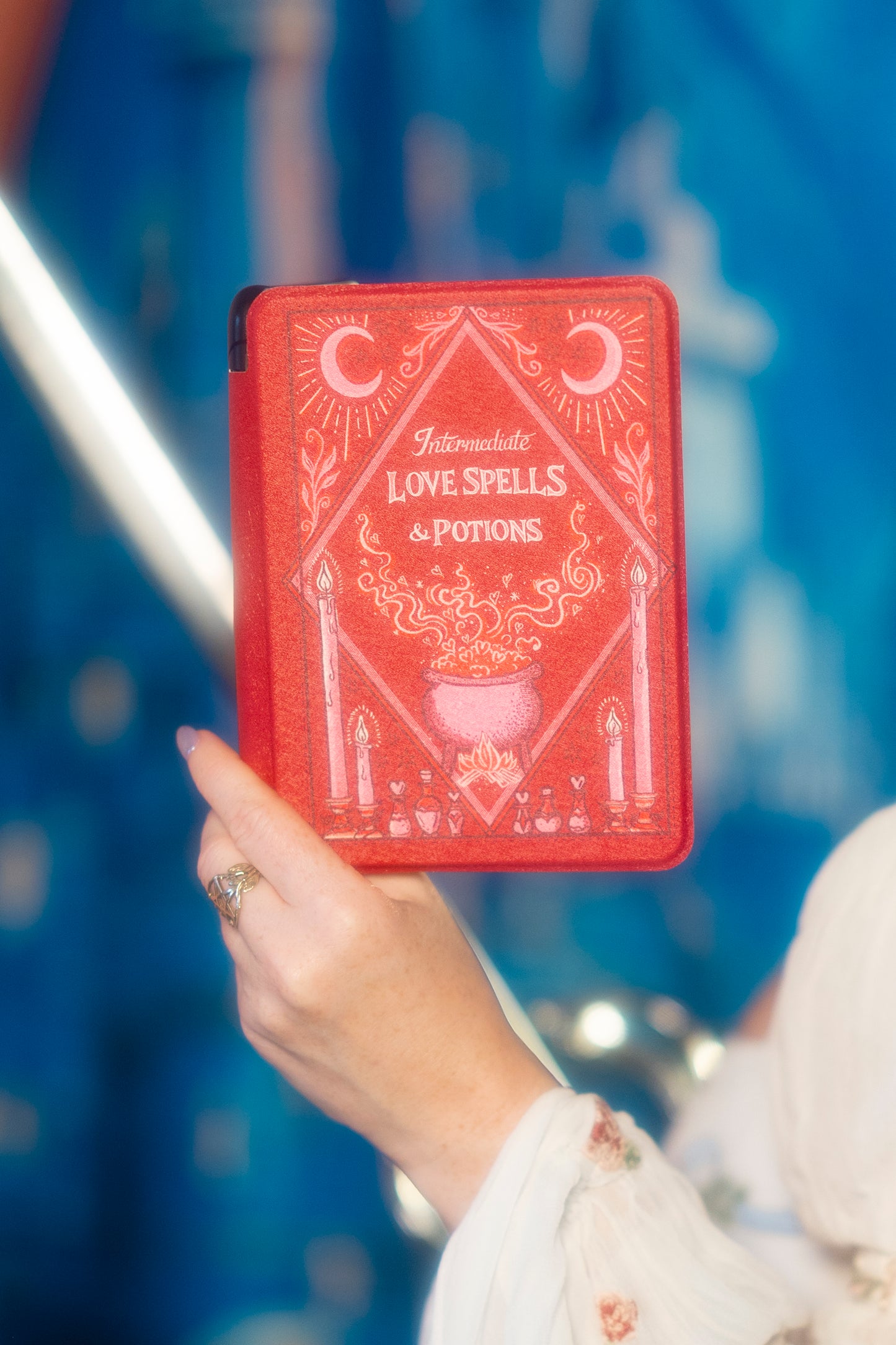 Bewitched Hearts Kindle Case