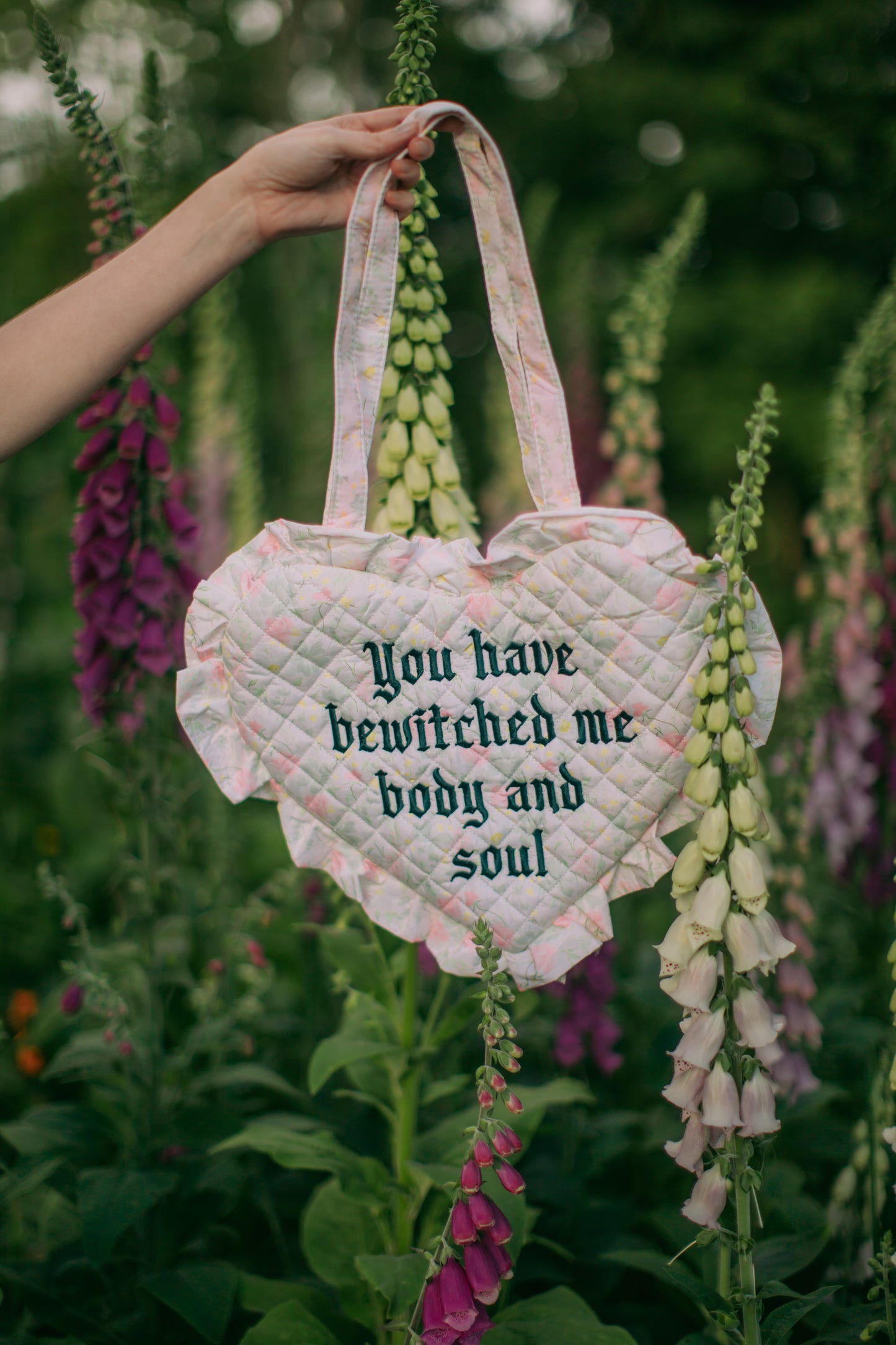 Bewitched Quilted Heart Bag in Cream Florals