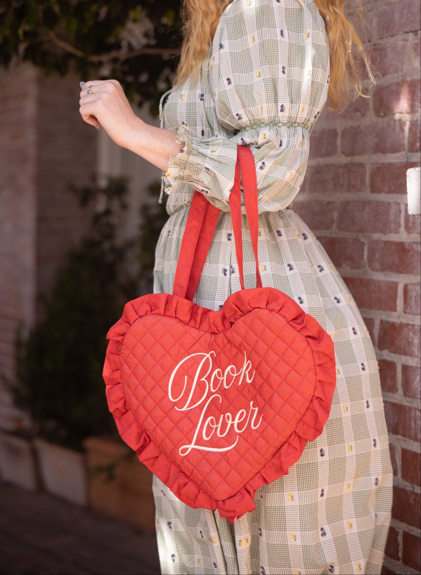 Book Lover Quilted Heart Bag in Red Ditsy Florals